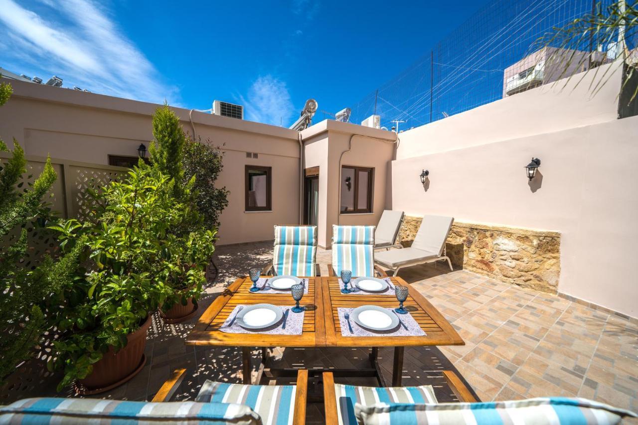 Iro City And Beach Boutique Homes Chania  Buitenkant foto